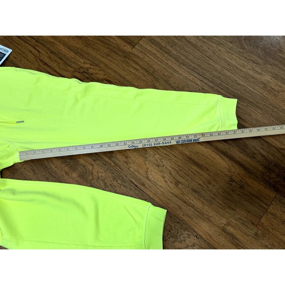 NWT Lululemon Scuba HR Jogger Neon Wash Yellow Size 10 - Picture 2 of 6